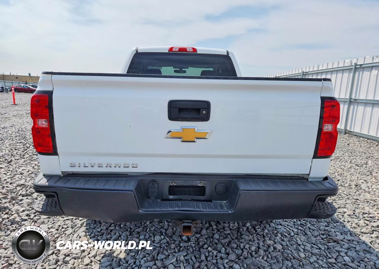 2018 Chevrolet Silverado K1500 VIN:1GCVKNEHXJZ216608 - 6