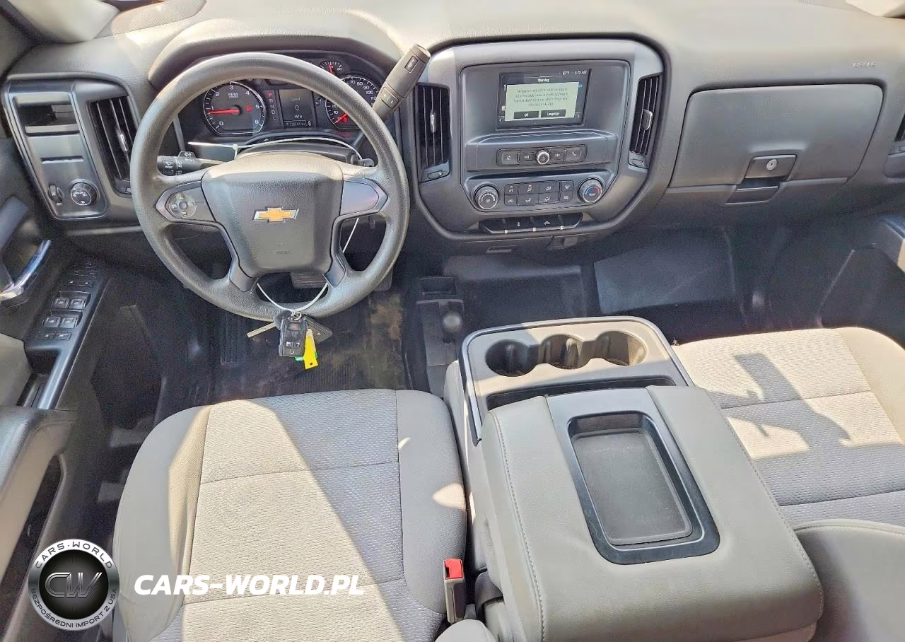 2018 Chevrolet Silverado K1500 VIN:1GCVKNEHXJZ216608 - 8