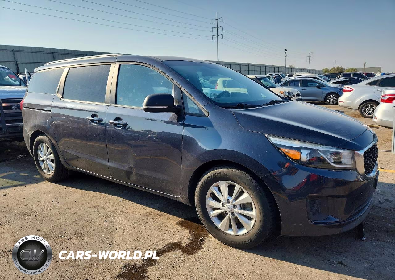 2016 Kia Sedona Lx VIN:KNDMB5C17G6082376 - 4