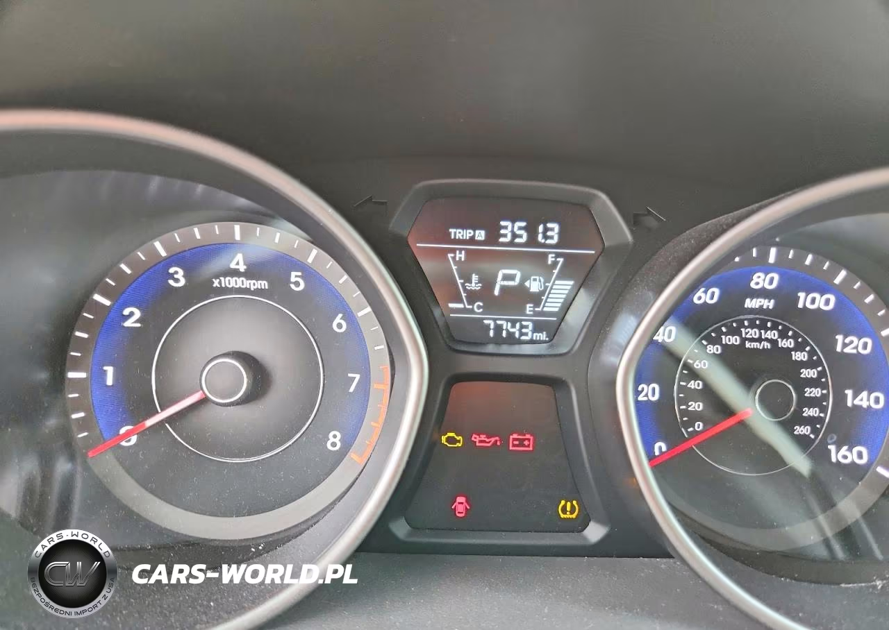 2014 Hyundai Elantra Se VIN:5NPDH4AE2EH523896 - 9