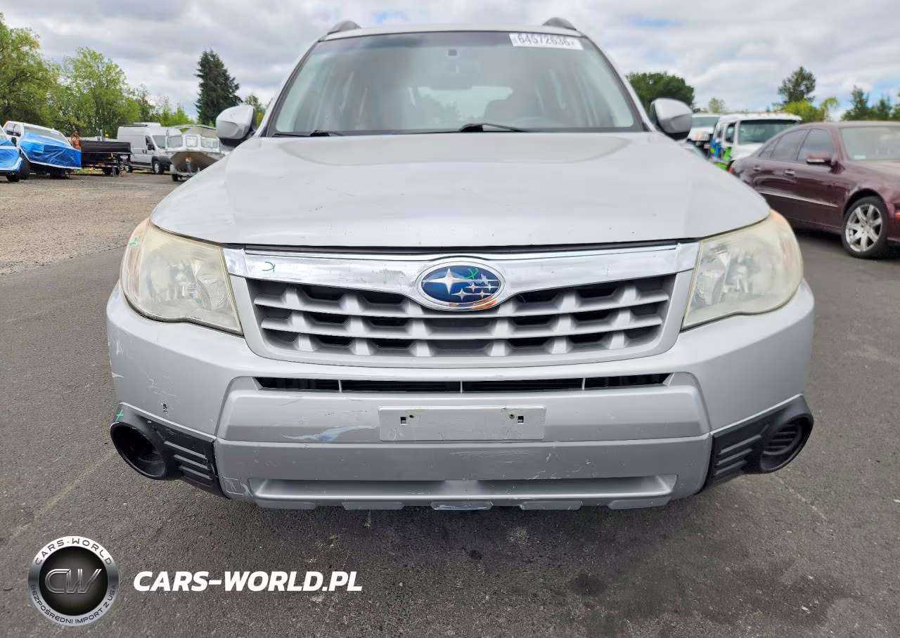 2011 Subaru Forester 2.5X Premium VIN:JF2SHADC2BH773618 - 5