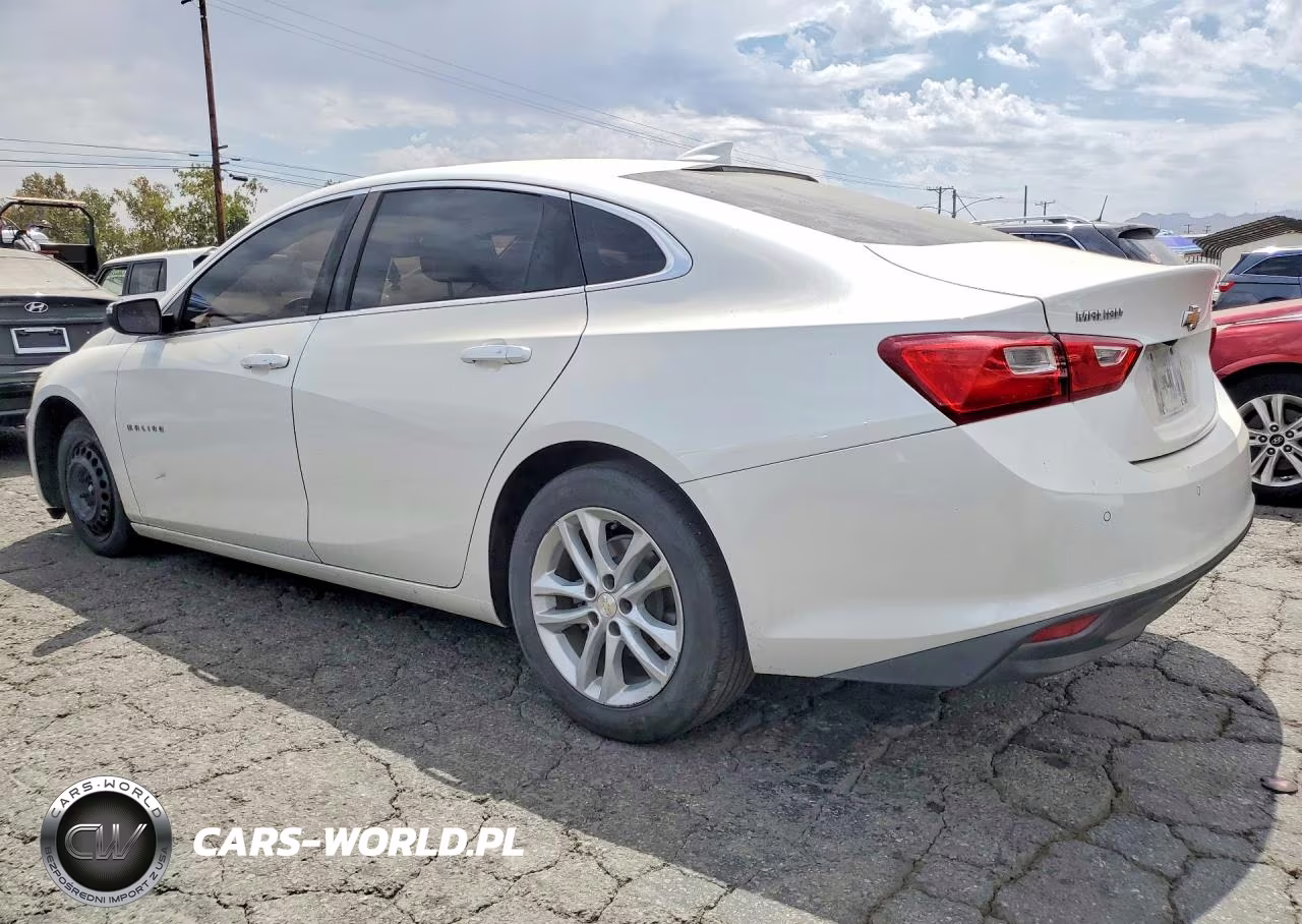 2017 Chevrolet Malibu Lt VIN:1G1ZE5ST7HF211582 - 2