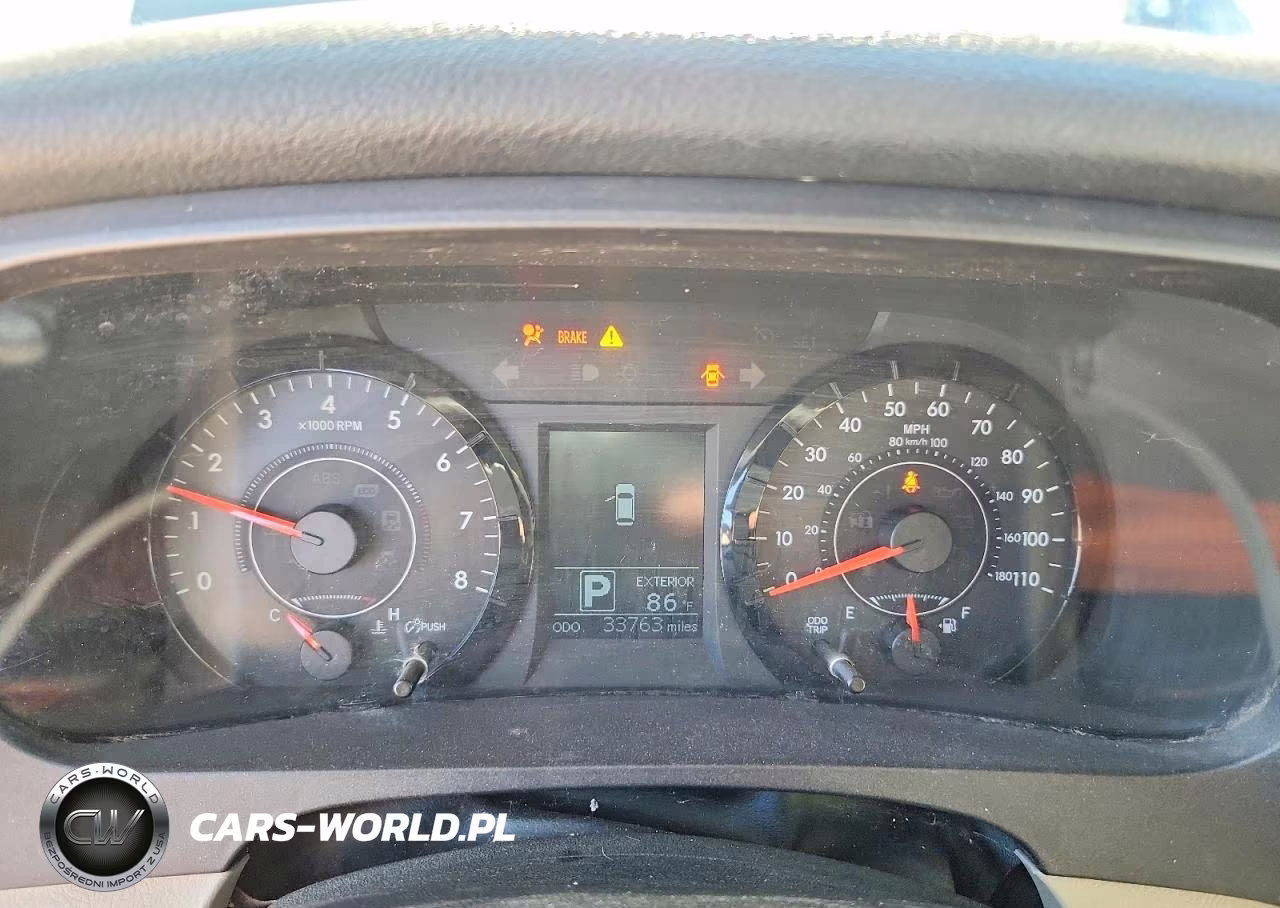 2015 Toyota Sienna Le VIN:5TDKK3DC0FS647707 - 9