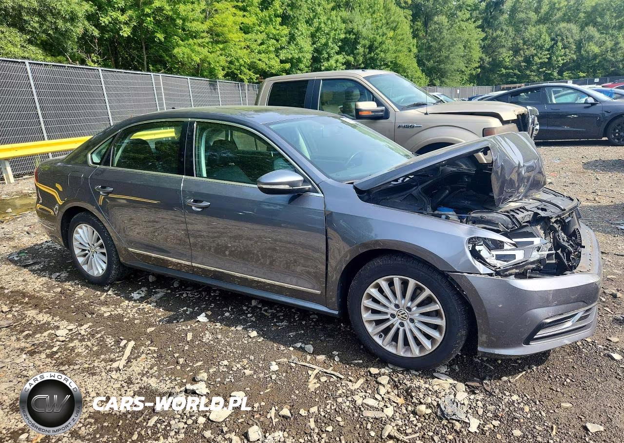 2017 Volkswagen Passat Se VIN:1VWBT7A30HC021956 - 4