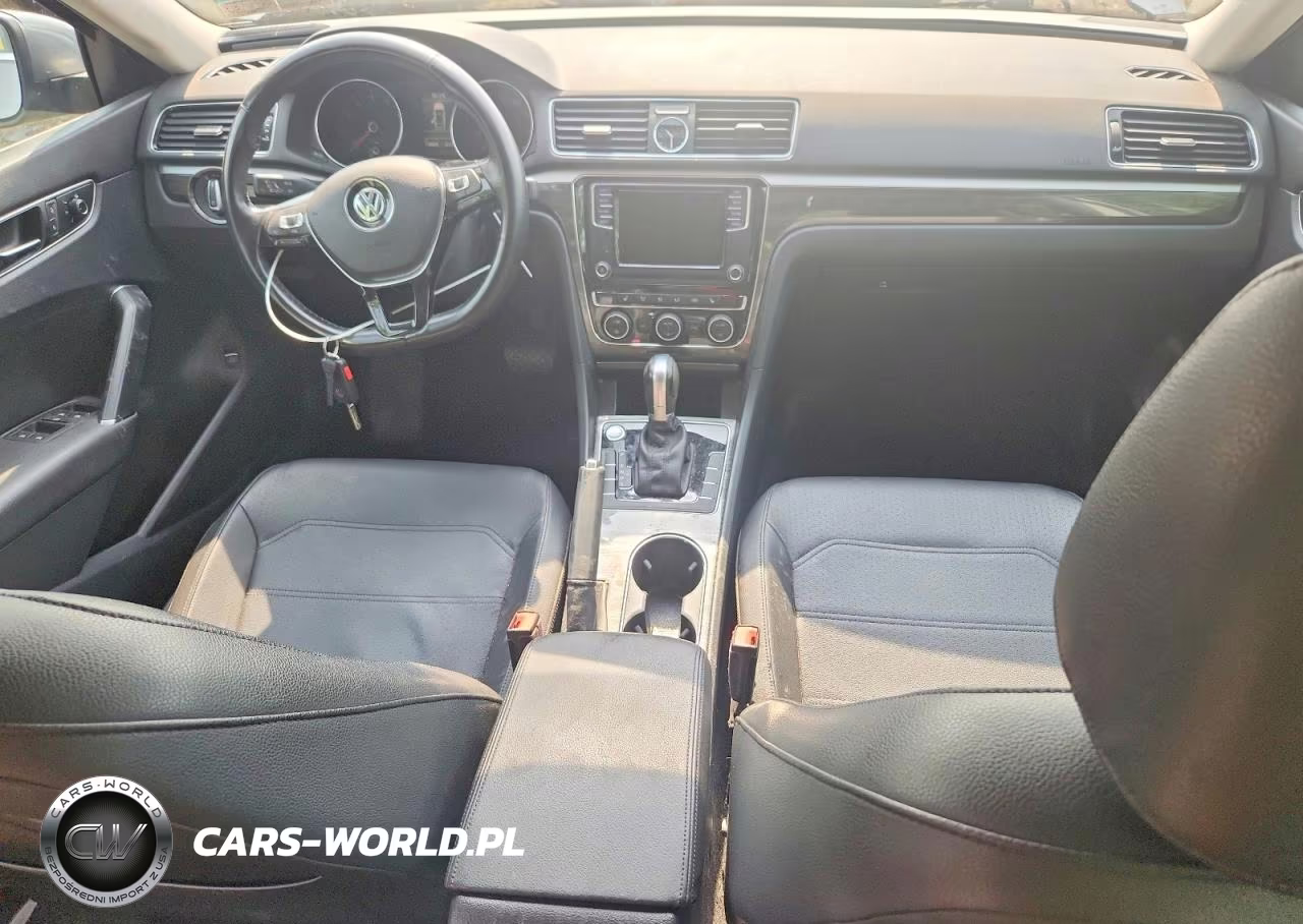 2017 Volkswagen Passat Se VIN:1VWBT7A30HC021956 - 8