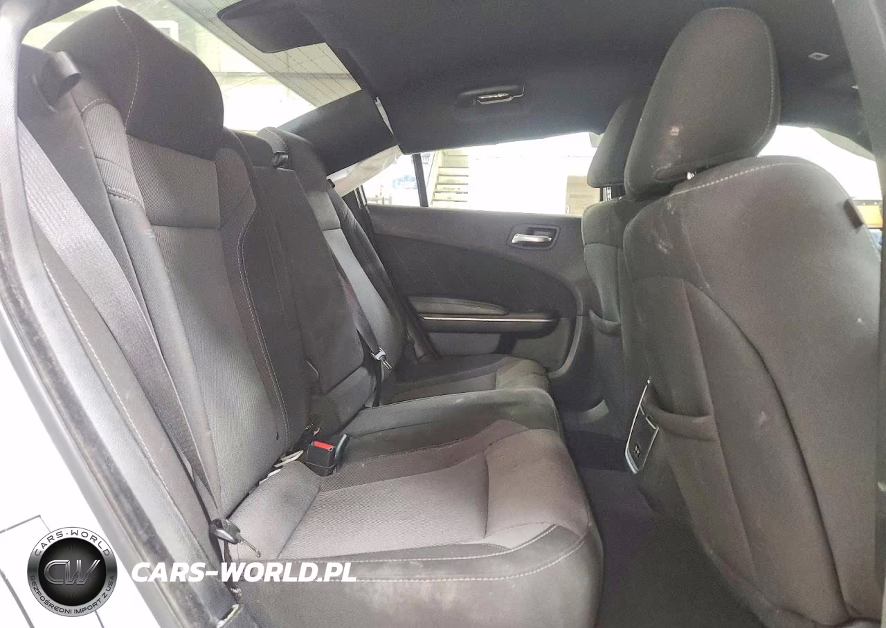 2022 Dodge Charger Sxt VIN:2C3CDXBG1NH132888 - 10
