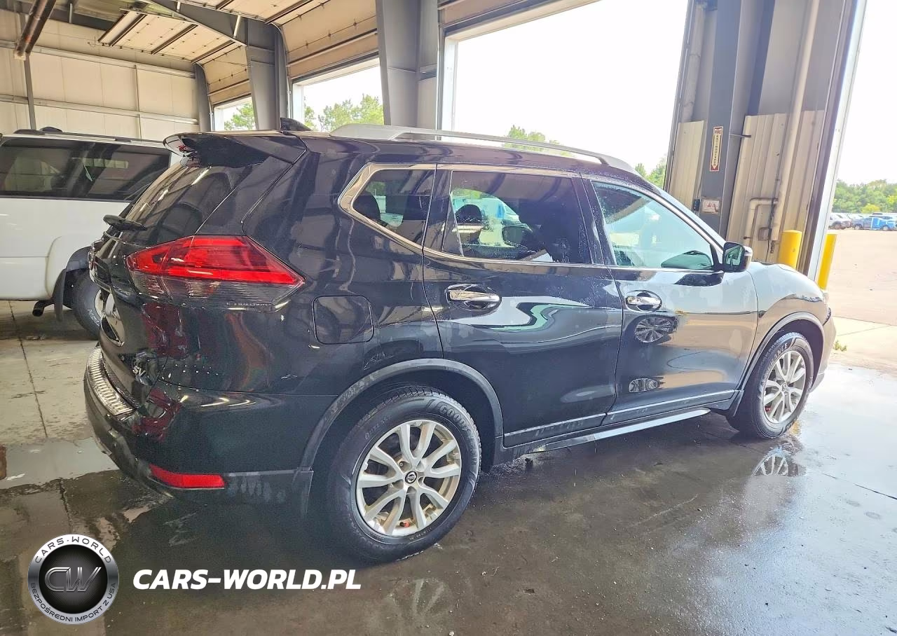 2017 Nissan Rogue Sv VIN:5N1AT2MT4HC877818 - 3