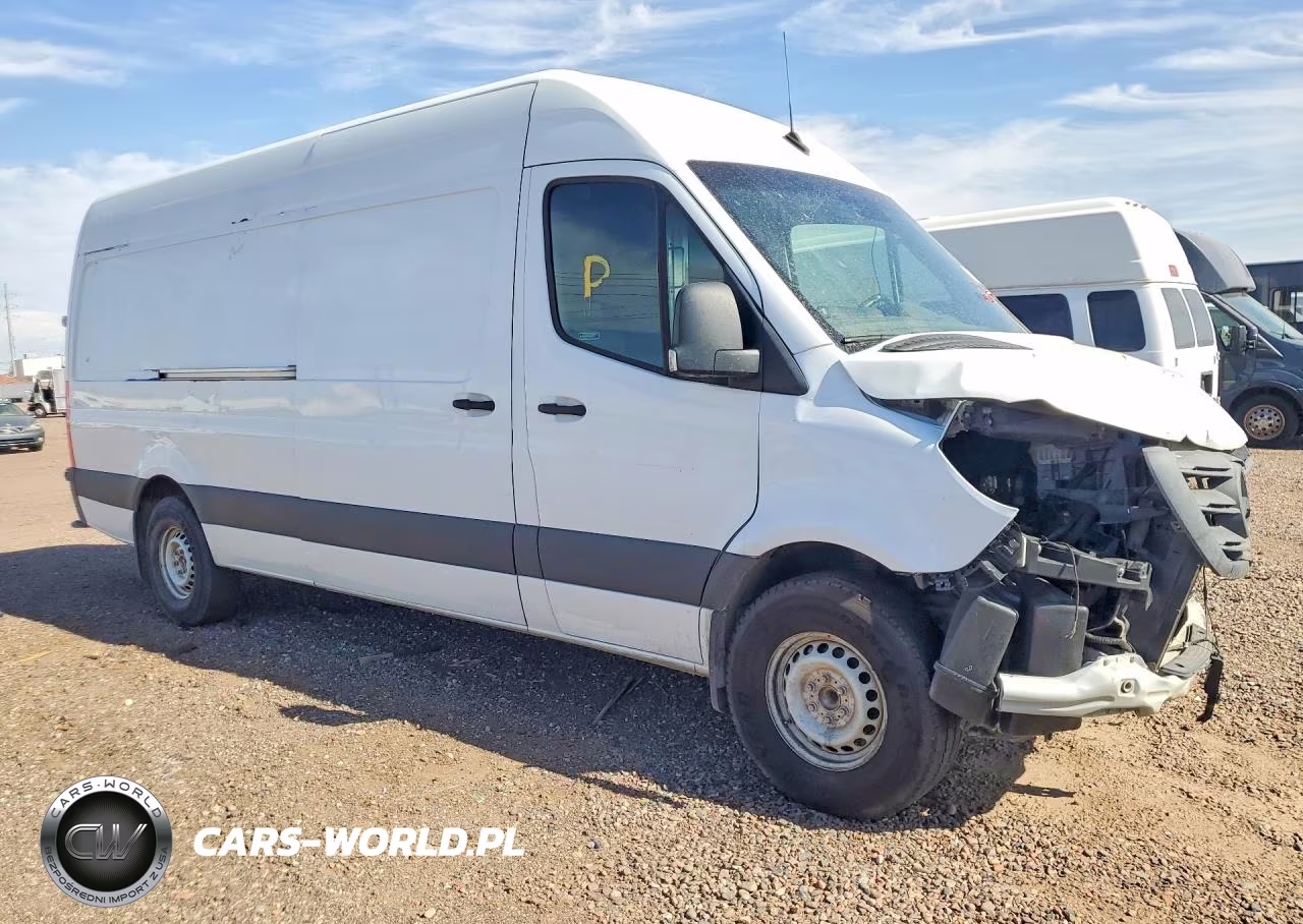 2023 Mercedes-Benz Sprinter 2500 VIN:W1Y4KCHY1PT146144 - 4