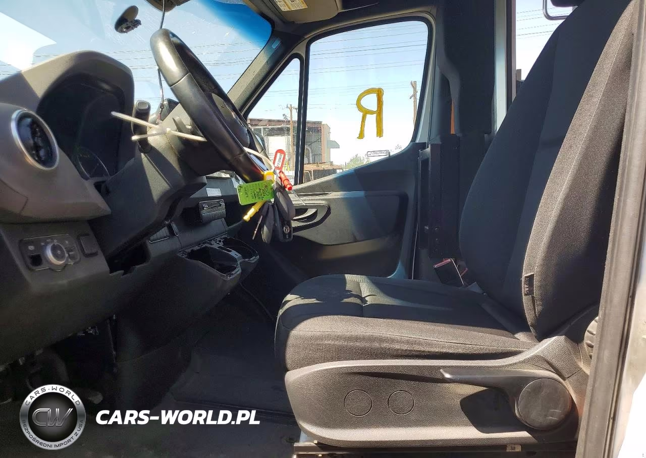 2023 Mercedes-Benz Sprinter 2500 VIN:W1Y4KCHY1PT146144 - 7