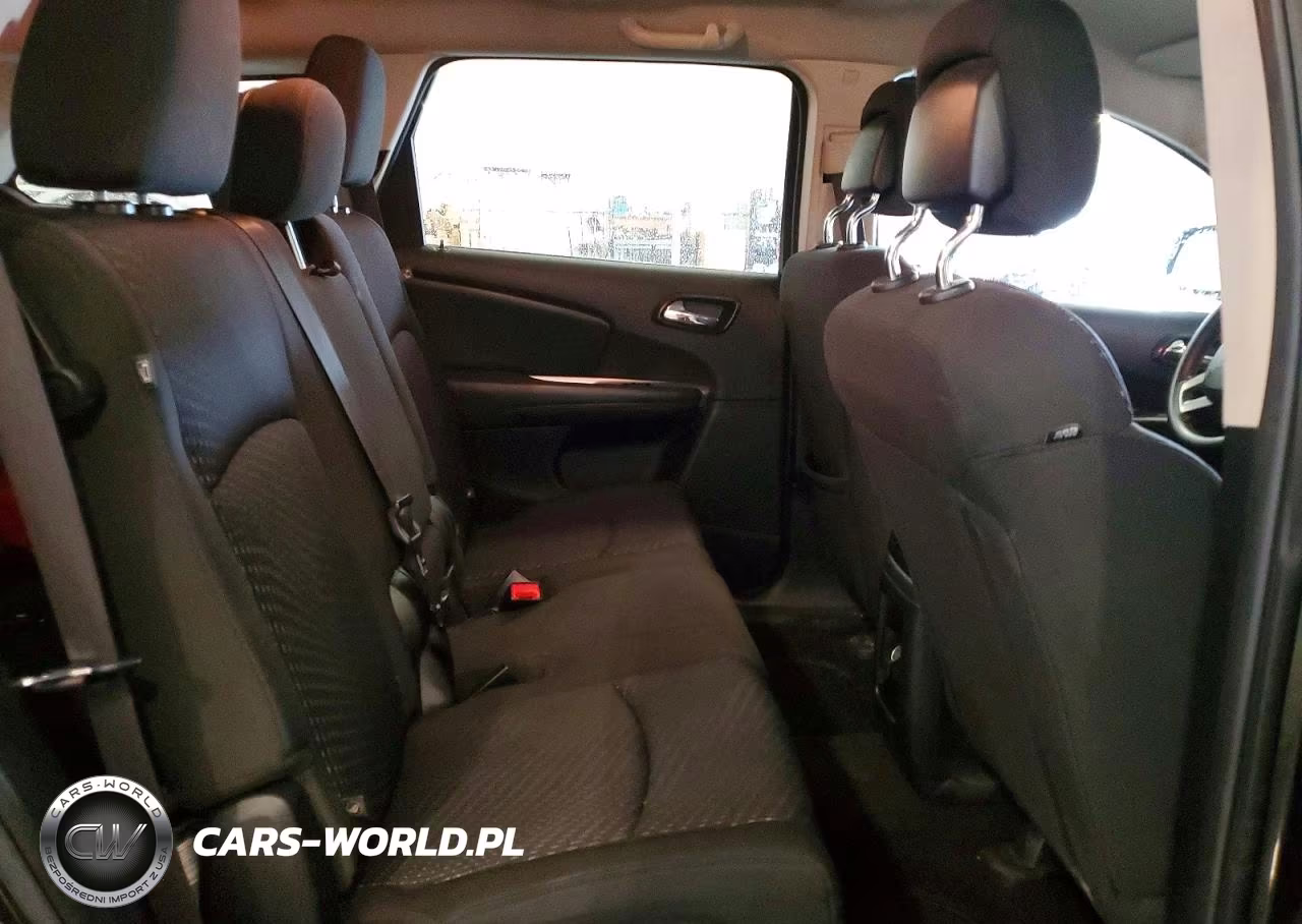 2019 Dodge Journey Se VIN:3C4PDCAB3KT751359 - 11
