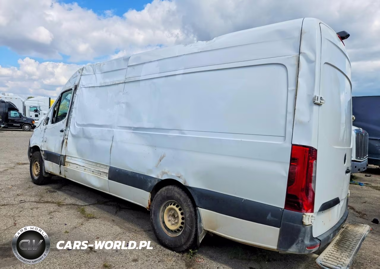 2019 Mercedes-Benz Sprinter 2500-3500 Delivery Van VIN:WD3PF1CD3KP070260 - 2