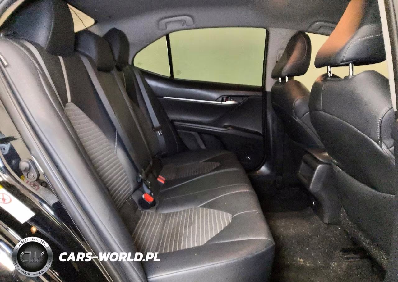 2019 Toyota Camry Se VIN:4T1B11HK4KU682390 - 10