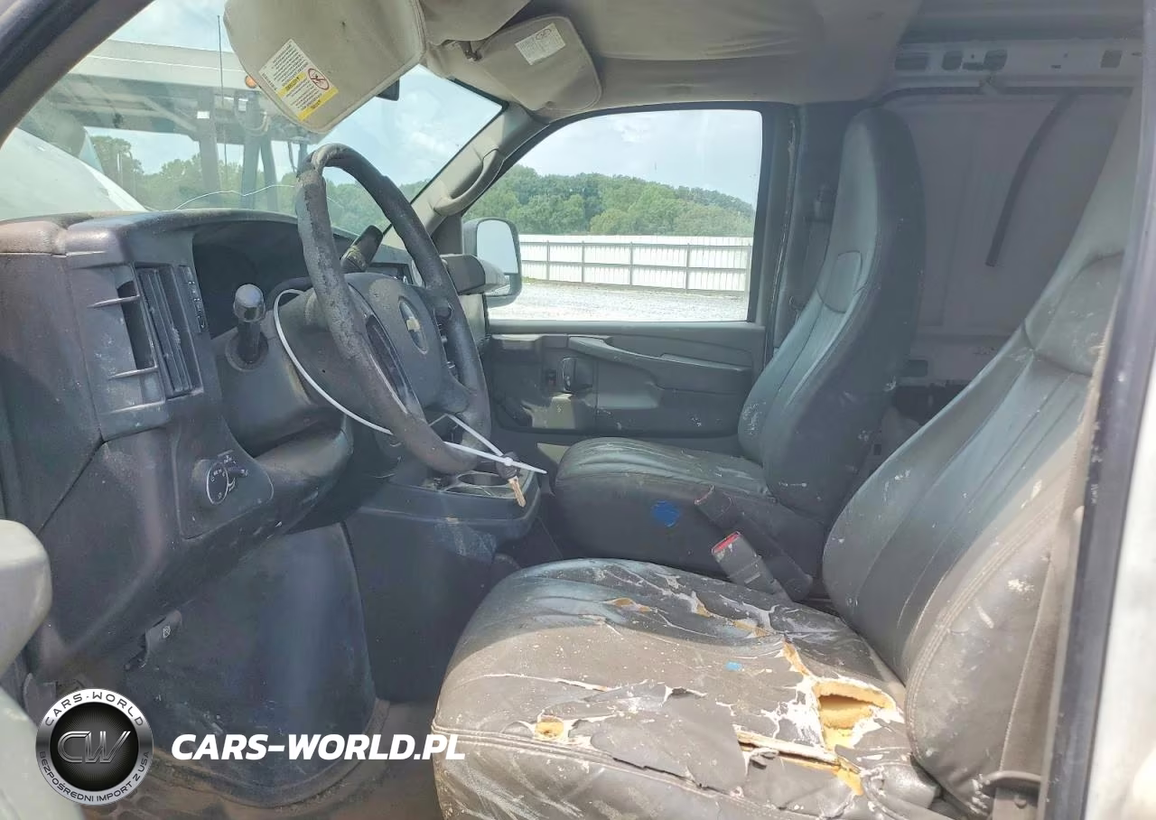 2010 Chevrolet Express G2500 VIN:1GCZGFDA1A1119647 - 7