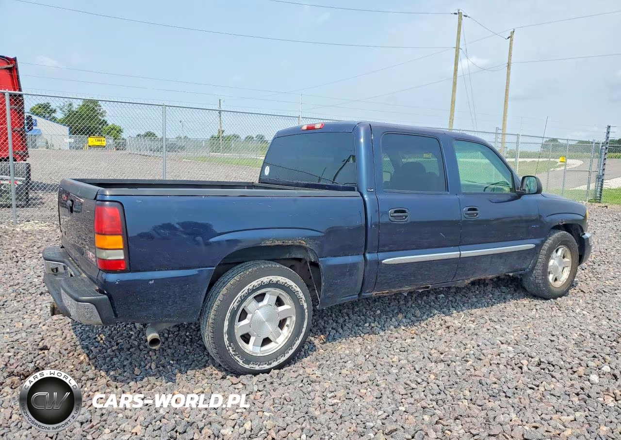 2005 GMC New Sierra C1500 VIN:2GTEC13T151161557 - 3