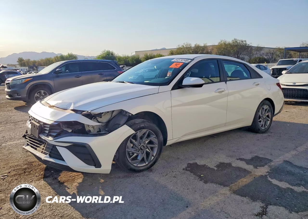 2024 Hyundai Elantra Sel – zdjęcie 1 z 12