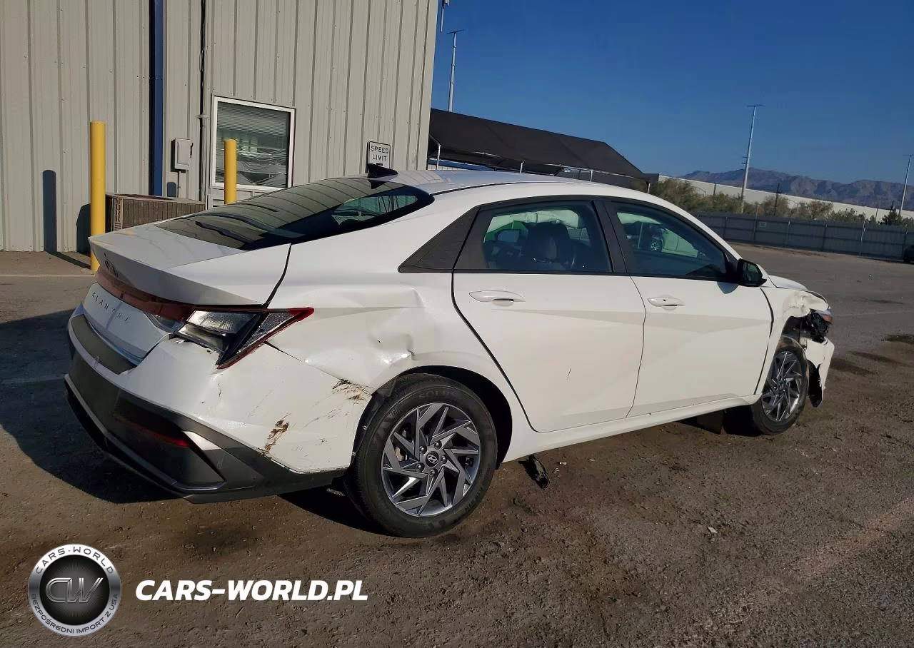 2024 Hyundai Elantra Sel VIN:KMHLM4DG1RU742568 - 3