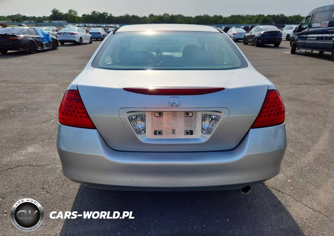 2007 Honda Accord Lx VIN:1HGCM56497A221109 - 6