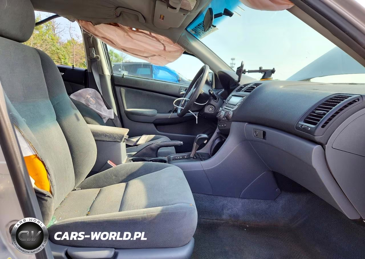 2007 Honda Accord Lx VIN:1HGCM56497A221109 - 7