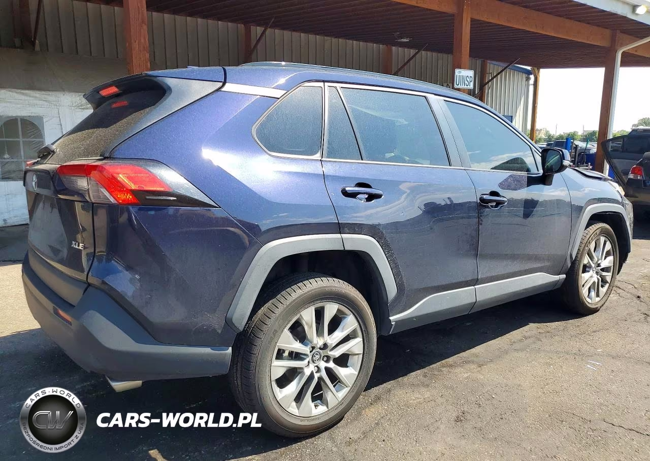 2021 Toyota Rav4 Xle Premium VIN:2T3A1RFV7MW149578 - 3