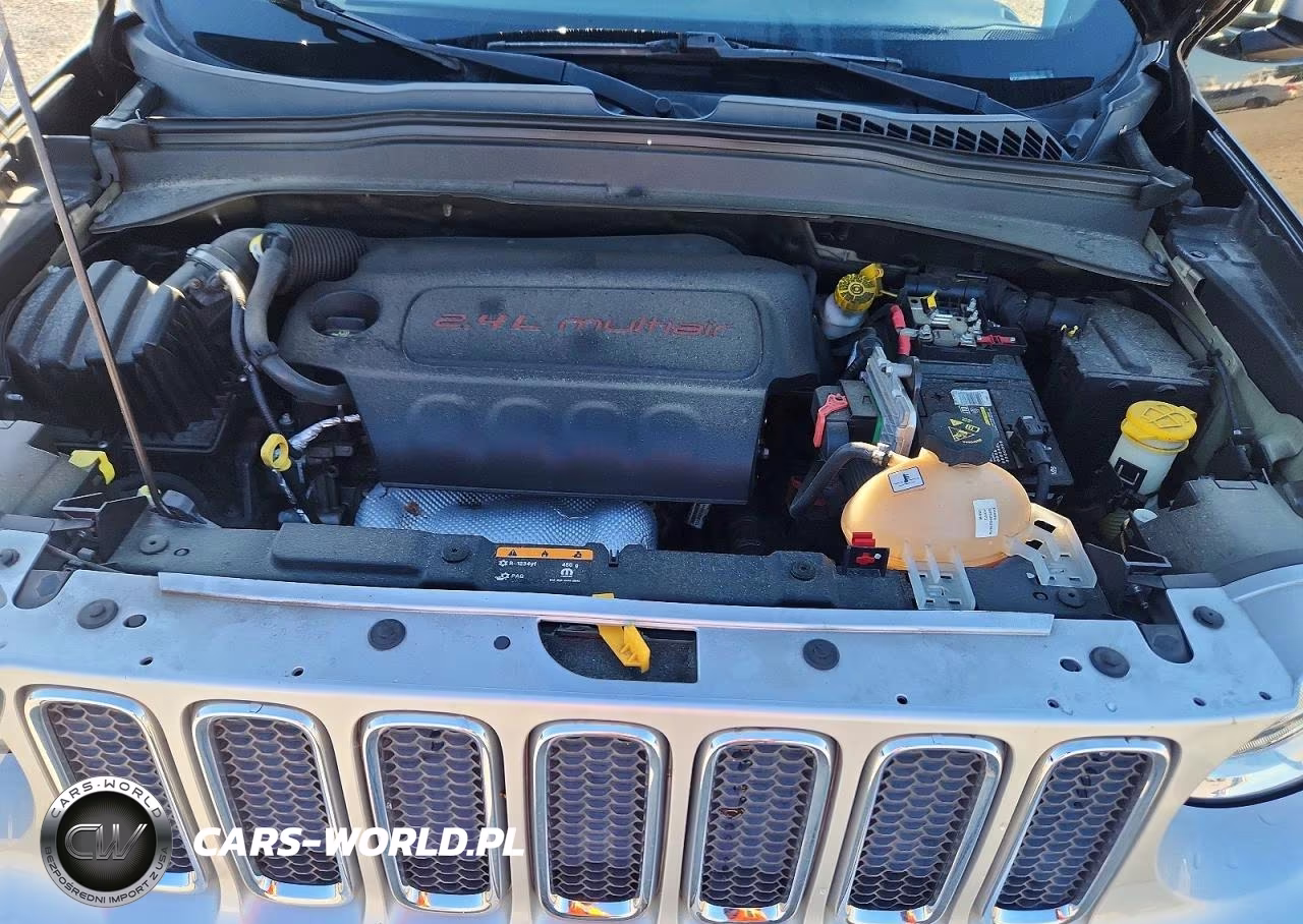 2018 Jeep Renegade Limited VIN:ZACCJADB6JPH61400 - 12