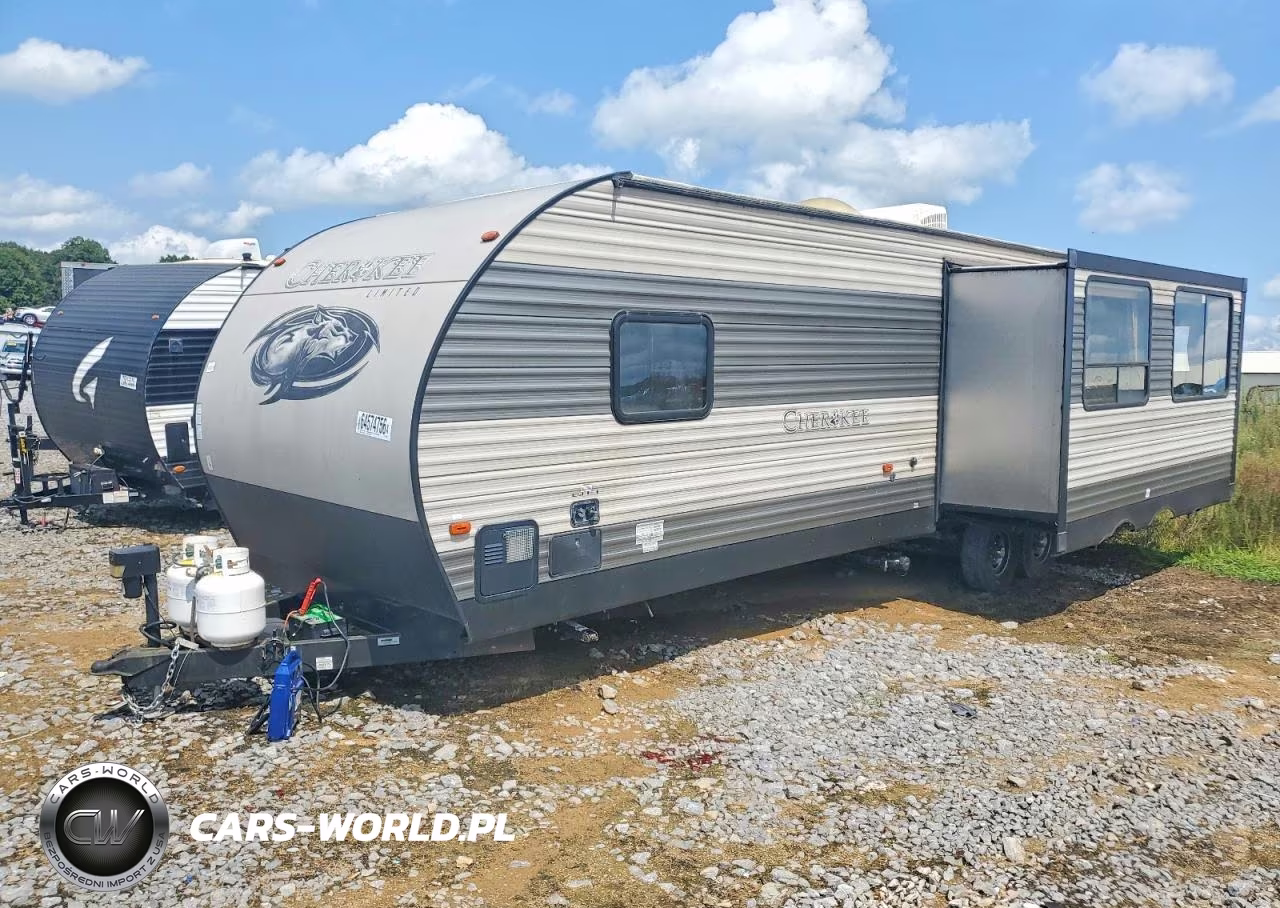 2018 Forest River Cherokee Camper VIN:4X4TCKC23JX129706 - 2