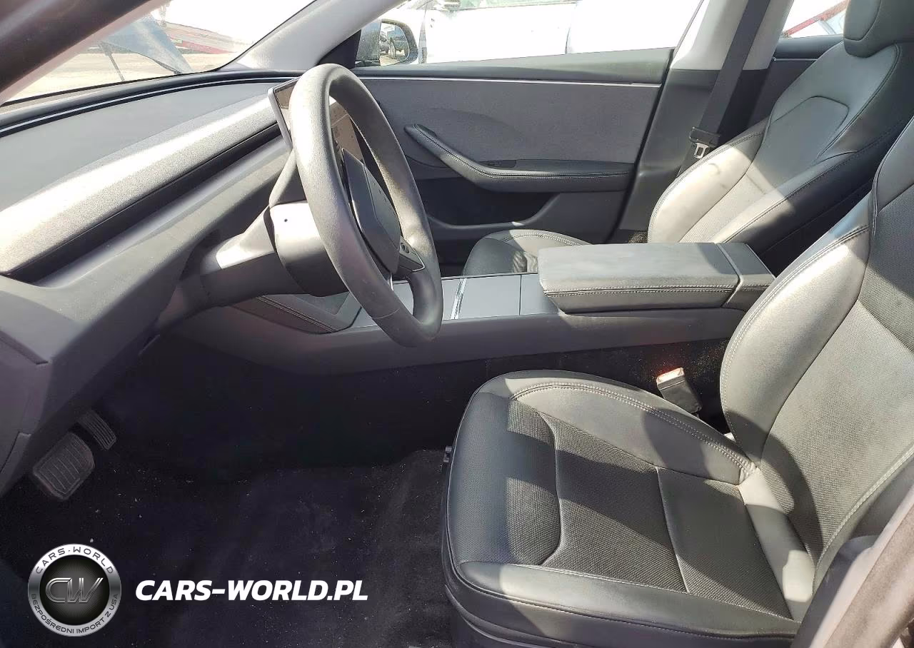 2024 Tesla Model 3 VIN:5YJ3E1EAXRF747755 - 7
