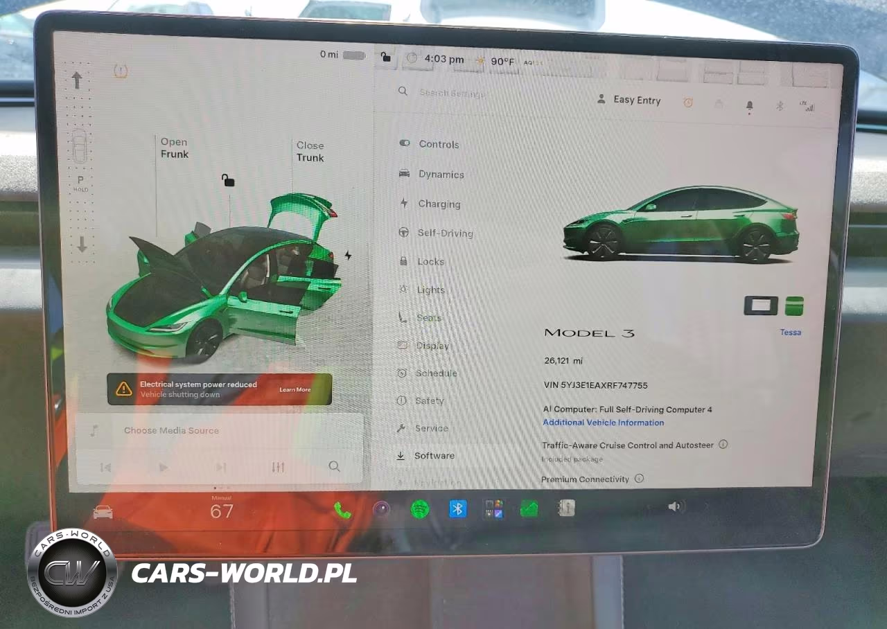 2024 Tesla Model 3 VIN:5YJ3E1EAXRF747755 - 9