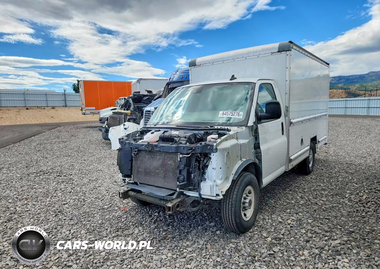 2022 GMC Savana Cut - Box Truck VIN:1GD07RFP7N1185052 - 1