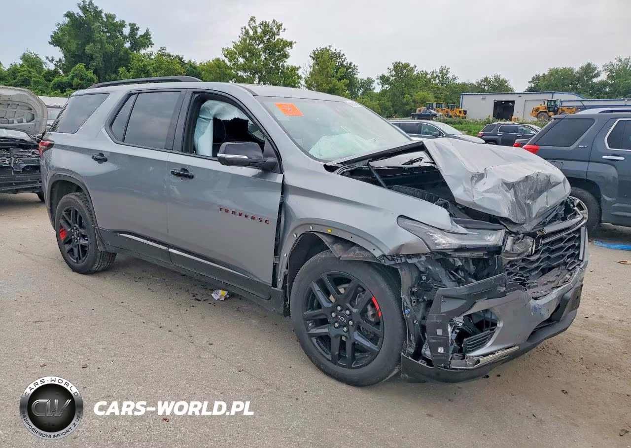 2023 Chevrolet Traverse Premier VIN:1GNEVKKW0PJ335789 - 4