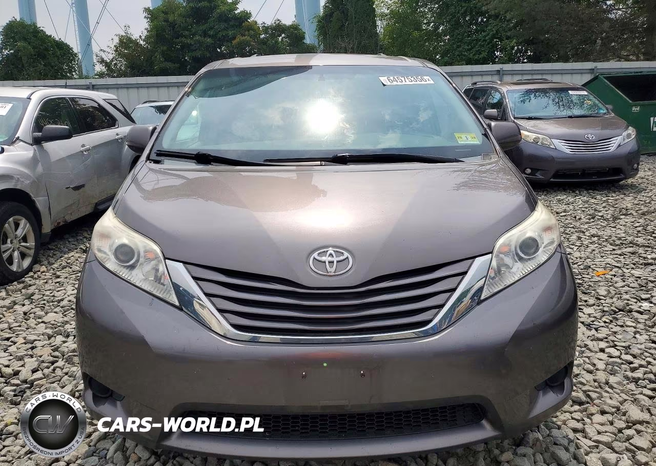 2015 Toyota Sienna Le VIN:5TDKK3DC7FS552979 - 5