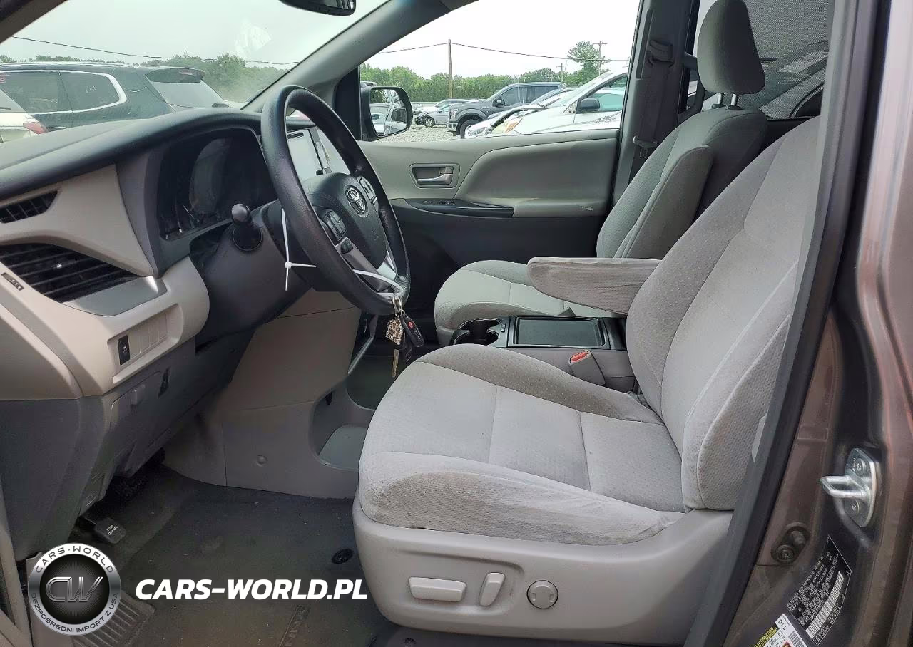 2015 Toyota Sienna Le VIN:5TDKK3DC7FS552979 - 7