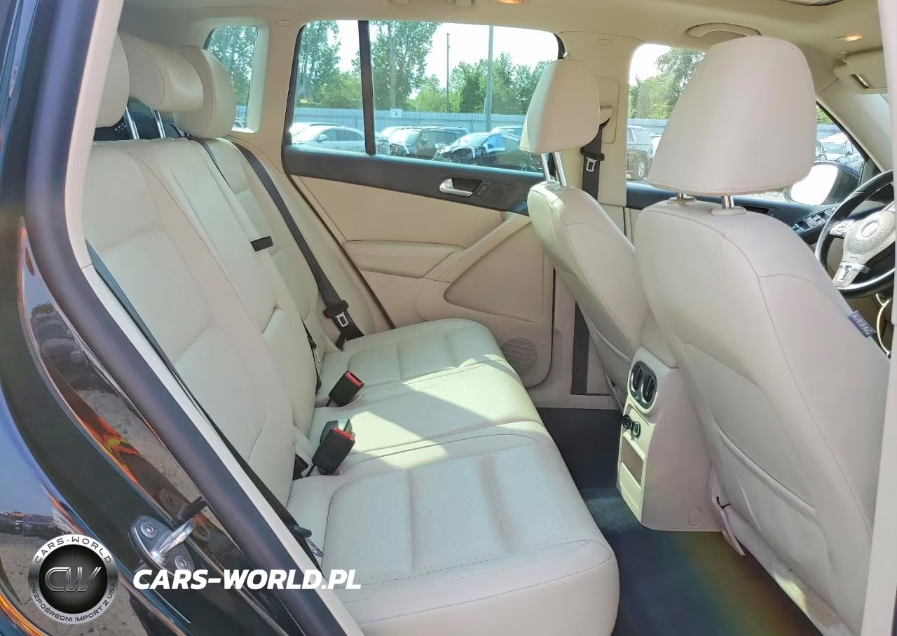 2013 Volkswagen Tiguan S VIN:WVGBV7AX9DW501479 - 11
