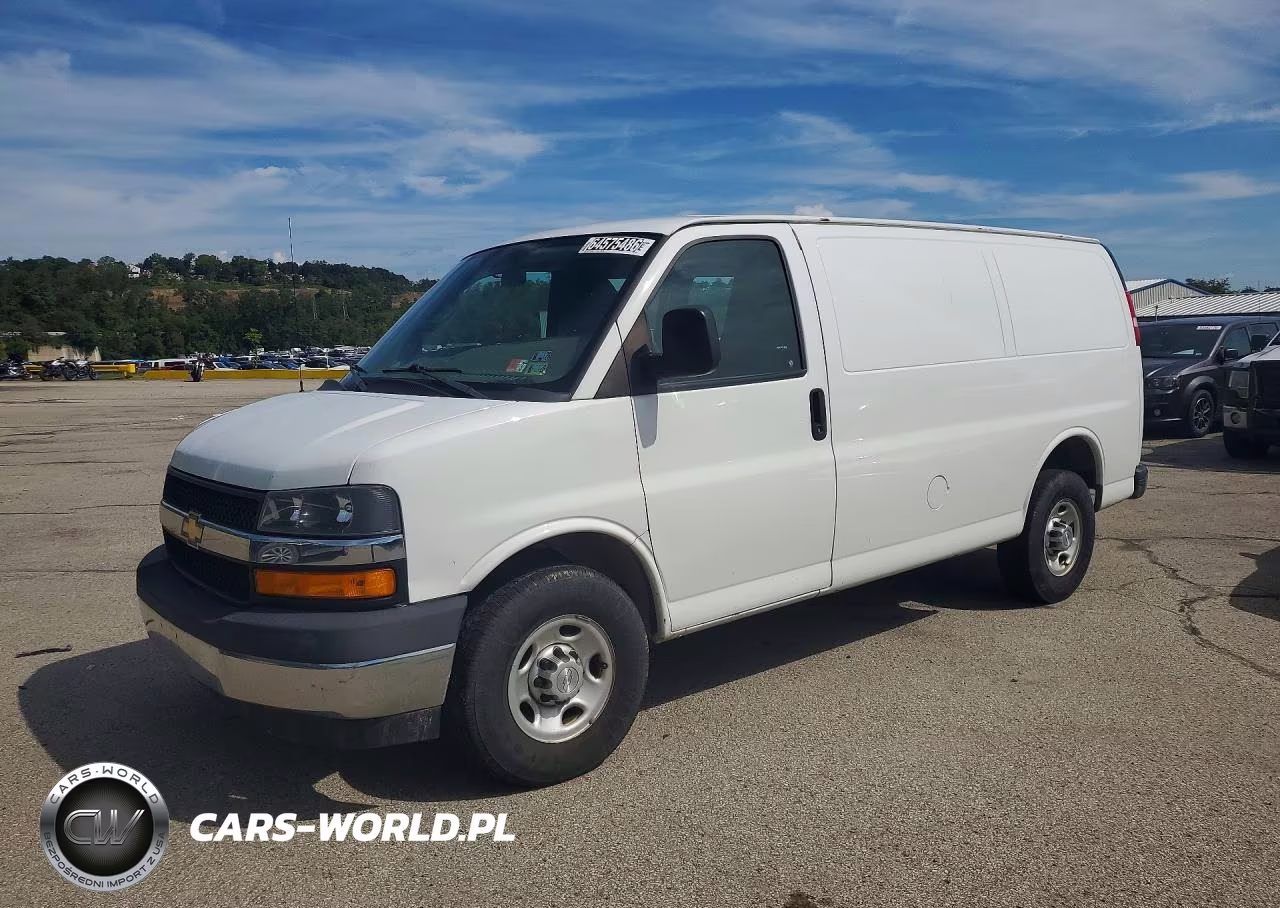 2019 Chevrolet Express 2500 Cargo Delivery Van – zdjęcie 1 z 13