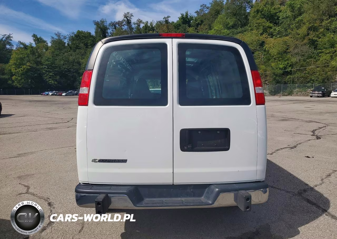 2019 Chevrolet Express 2500 Cargo Delivery Van VIN:1GCWGAFG2K1267038 - 6