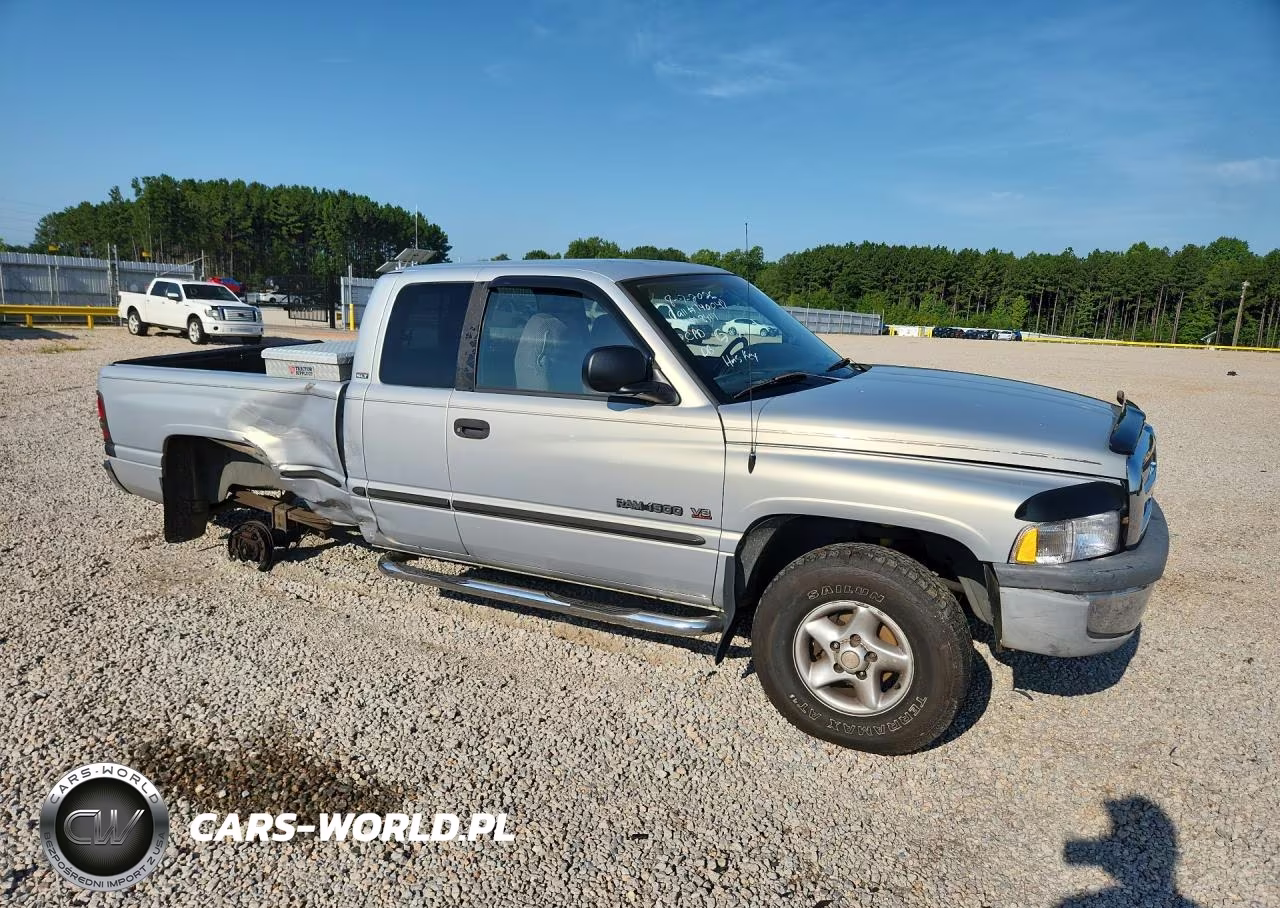 1999 Dodge Ram 1500 VIN:1B7HF13Z2XJ648414 - 4