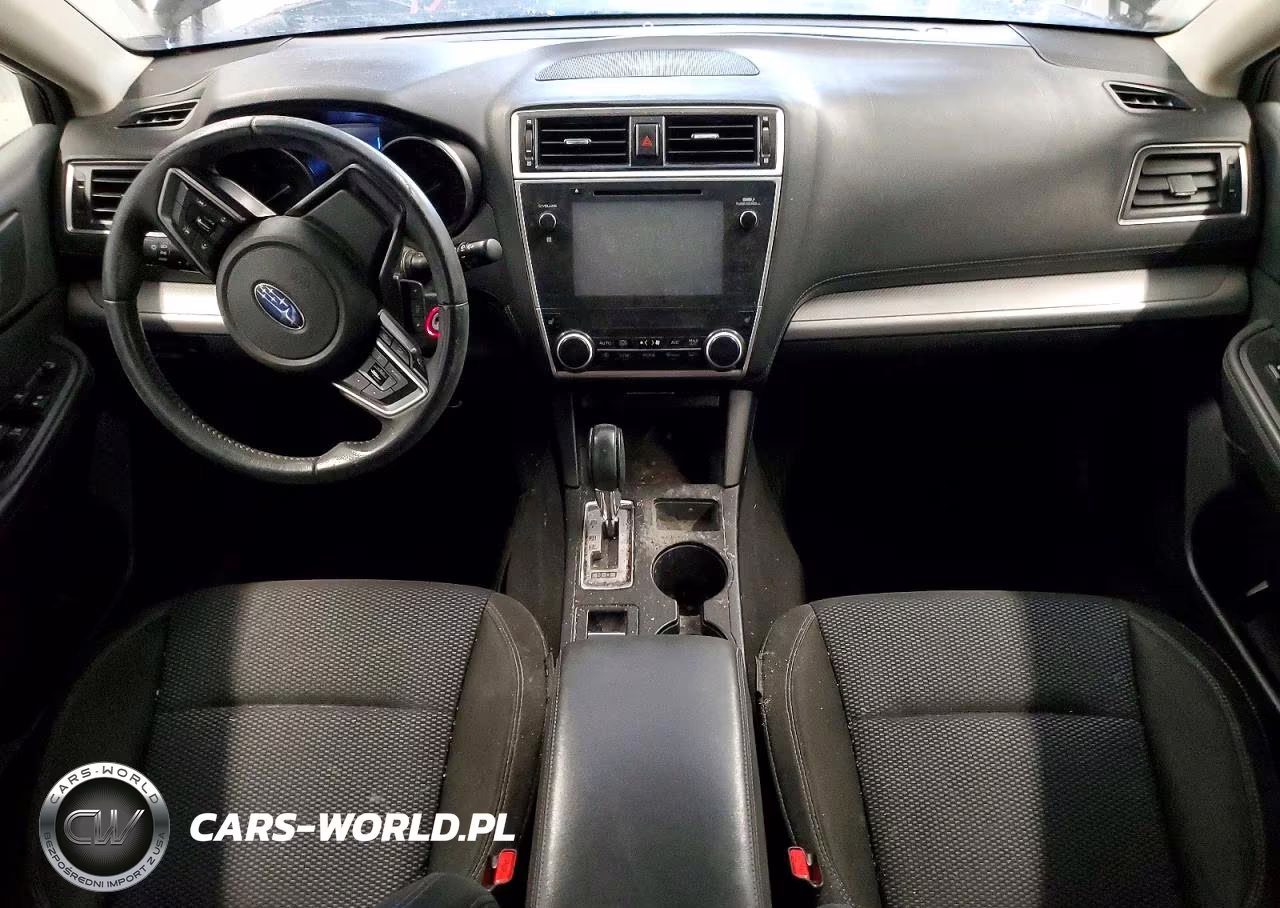 2018 Subaru Outback 2.5I Premium VIN:4S4BSAFCXJ3250979 - 8