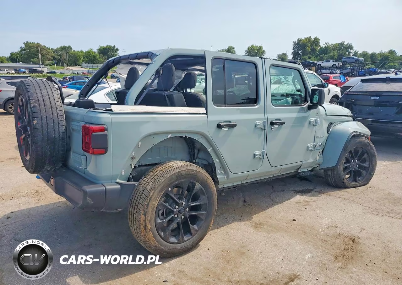 2024 Jeep Wrangler Sahara 4Xe VIN:1C4RJXP62RW276875 - 3
