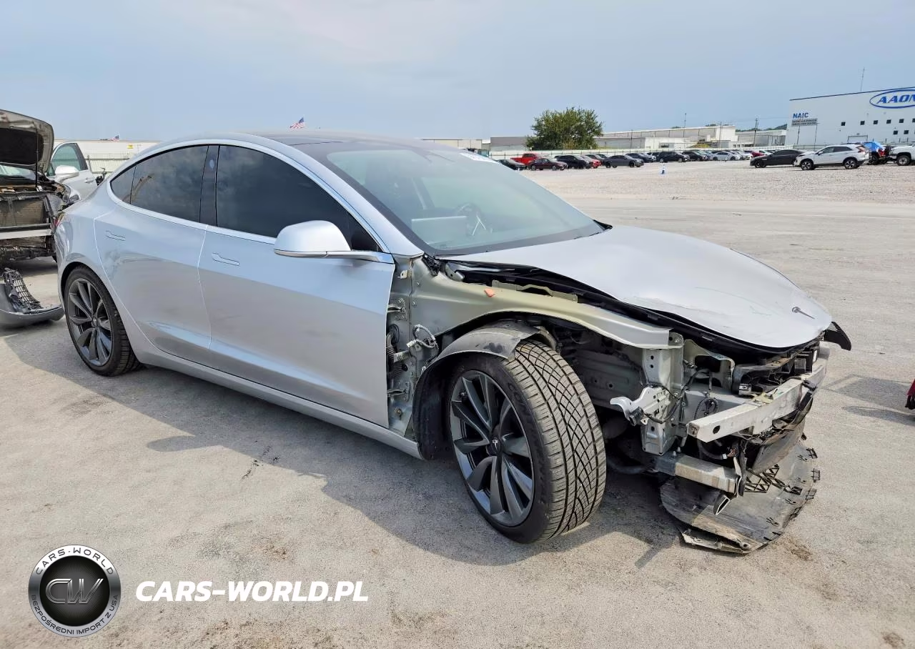 2018 Tesla Model 3 VIN:5YJ3E1EA0JF020175 - 4