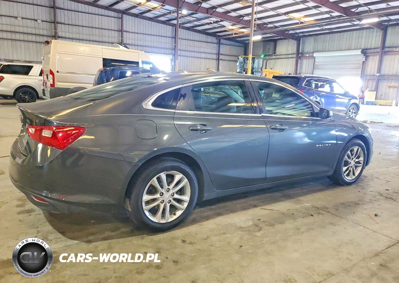 2016 Chevrolet Malibu Lt VIN:1G1ZE5ST3GF341387 - 3