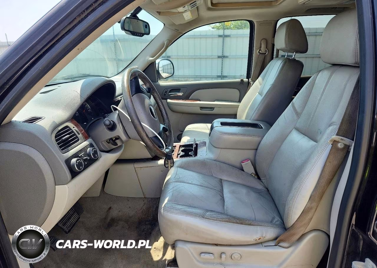 2008 Chevrolet Tahoe K1500 VIN:1GNFK13098J146528 - 7