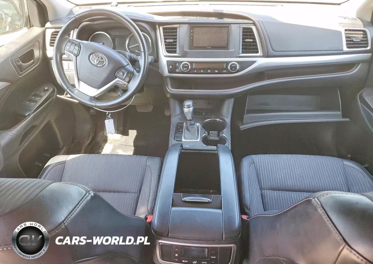 2016 Toyota Highlander Le Plus VIN:5TDBKRFH4GS280856 - 8