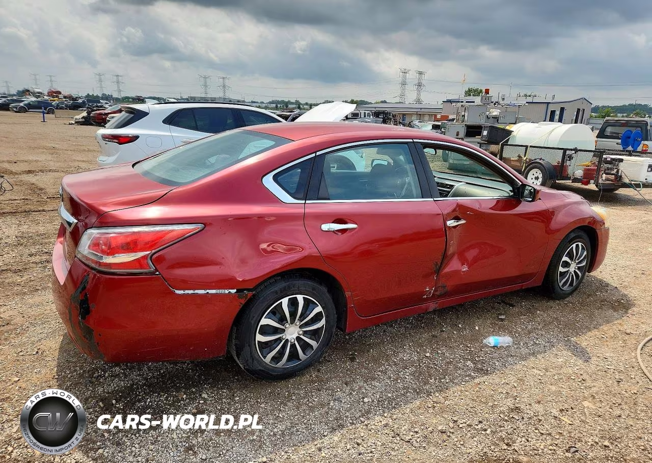 2015 Nissan Altima 2.5 S VIN:1N4AL3AP0FC119012 - 3