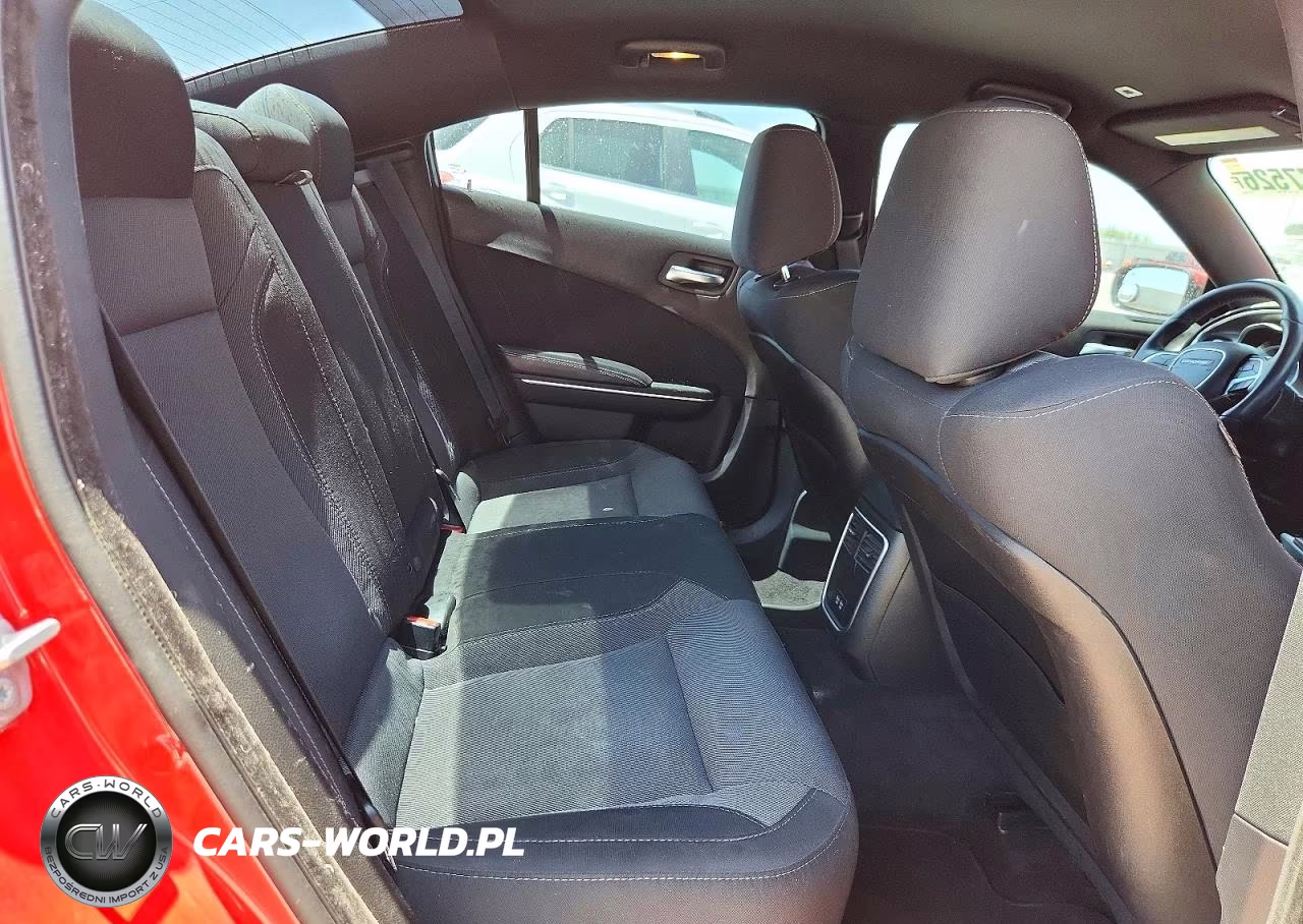 2018 Dodge Charger Sxt Plus VIN:2C3CDXHG6JH295232 - 10