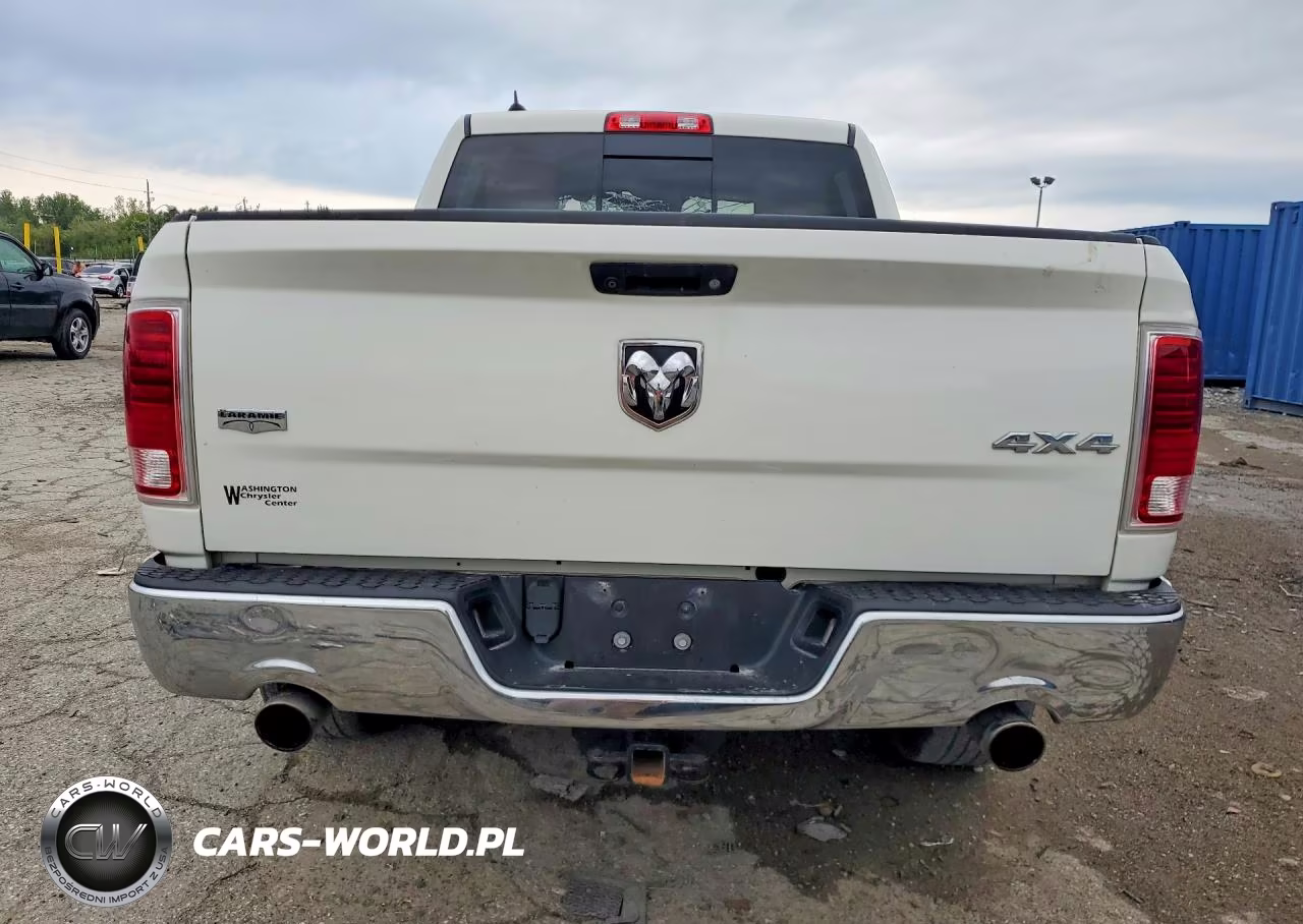2017 Ram 1500 Laramie VIN:1C6RR7NT6HS772762 - 6