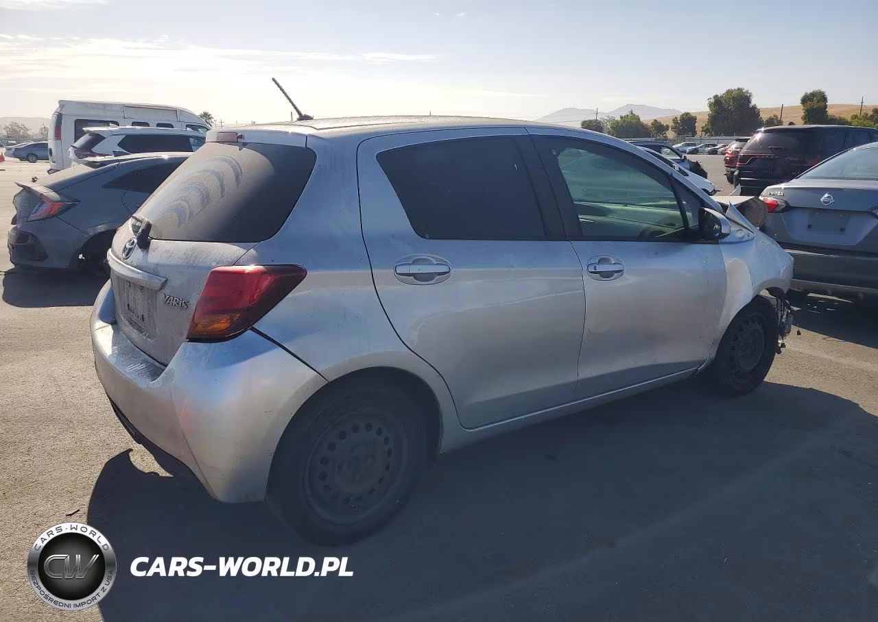 2015 Toyota Yaris 5-Door L VIN:VNKKTUD32FA045396 - 3