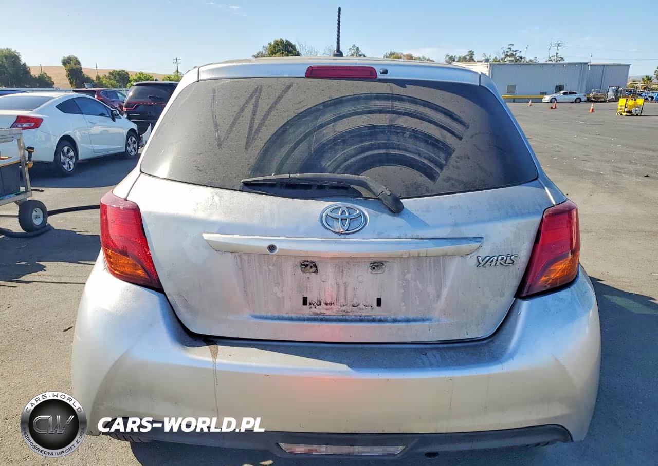 2015 Toyota Yaris 5-Door L VIN:VNKKTUD32FA045396 - 6