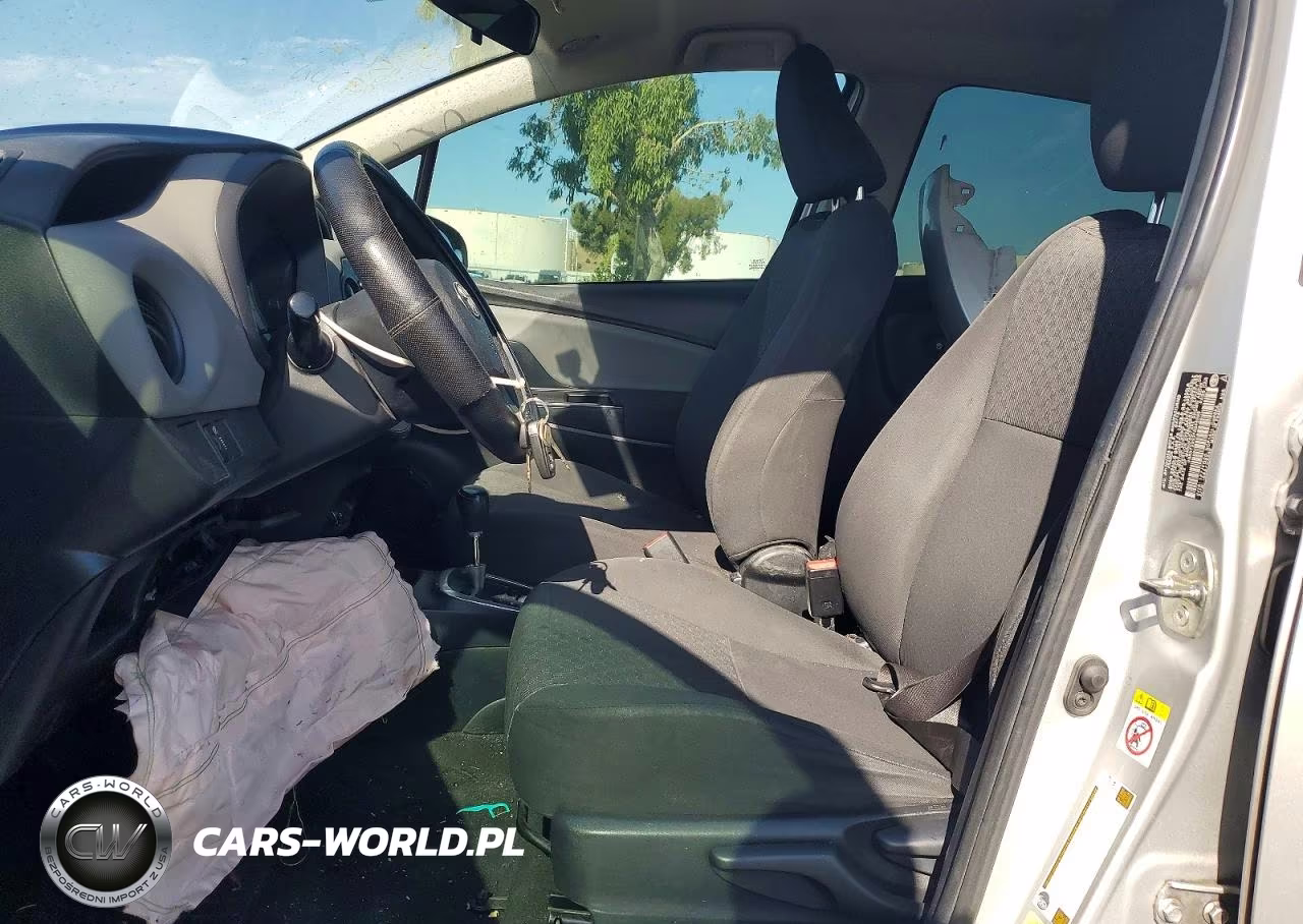 2015 Toyota Yaris 5-Door L VIN:VNKKTUD32FA045396 - 7