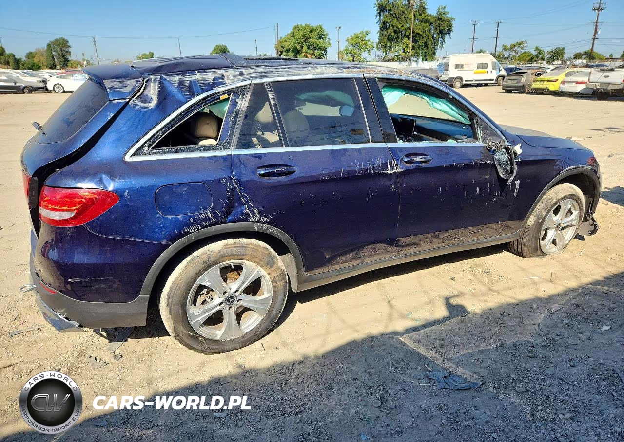 2018 Mercedes-Benz Glc 300 VIN:WDC0G4JB0JV103887 - 3