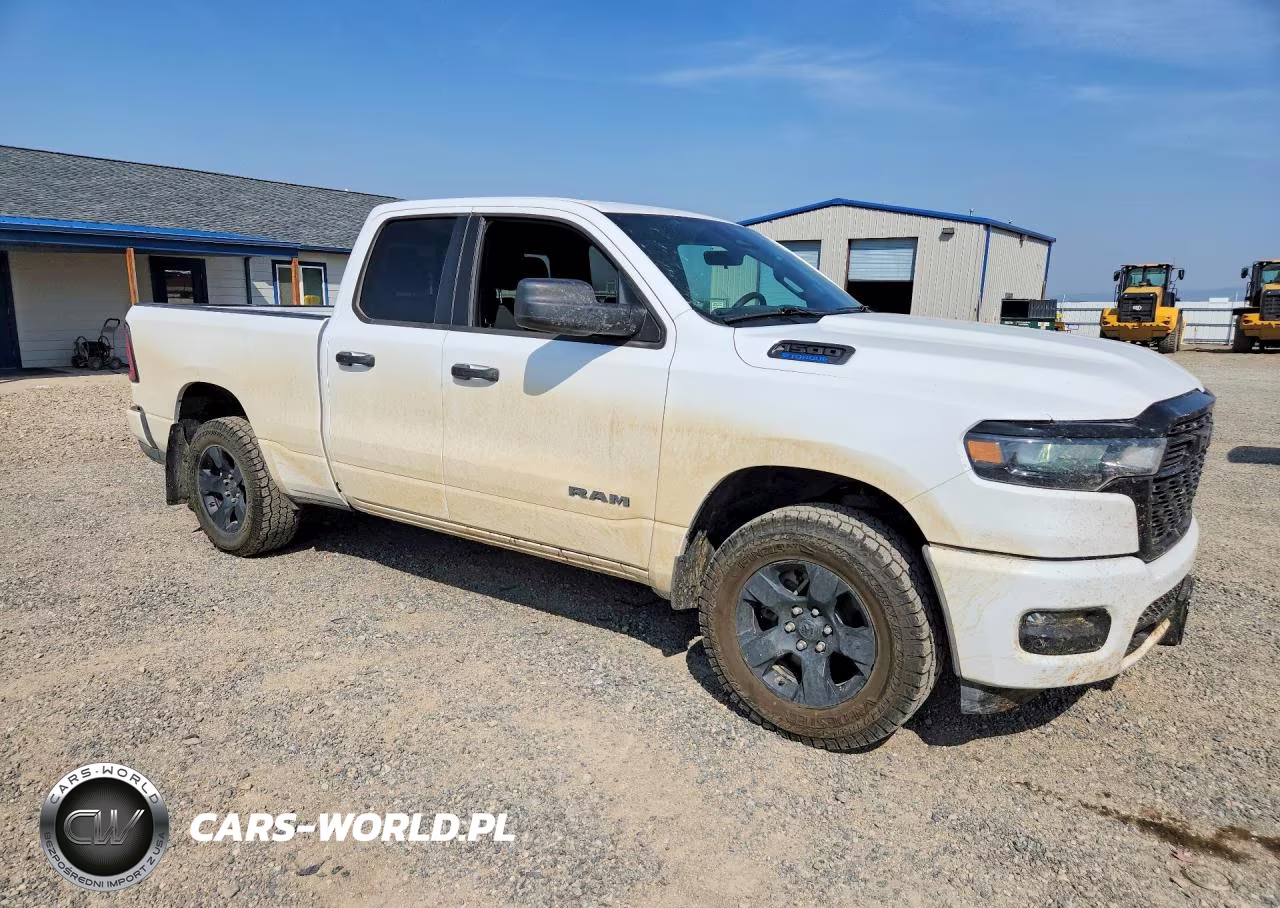 2025 Ram 1500 Tradesman VIN:1C6RRFCG6SN748726 - 4