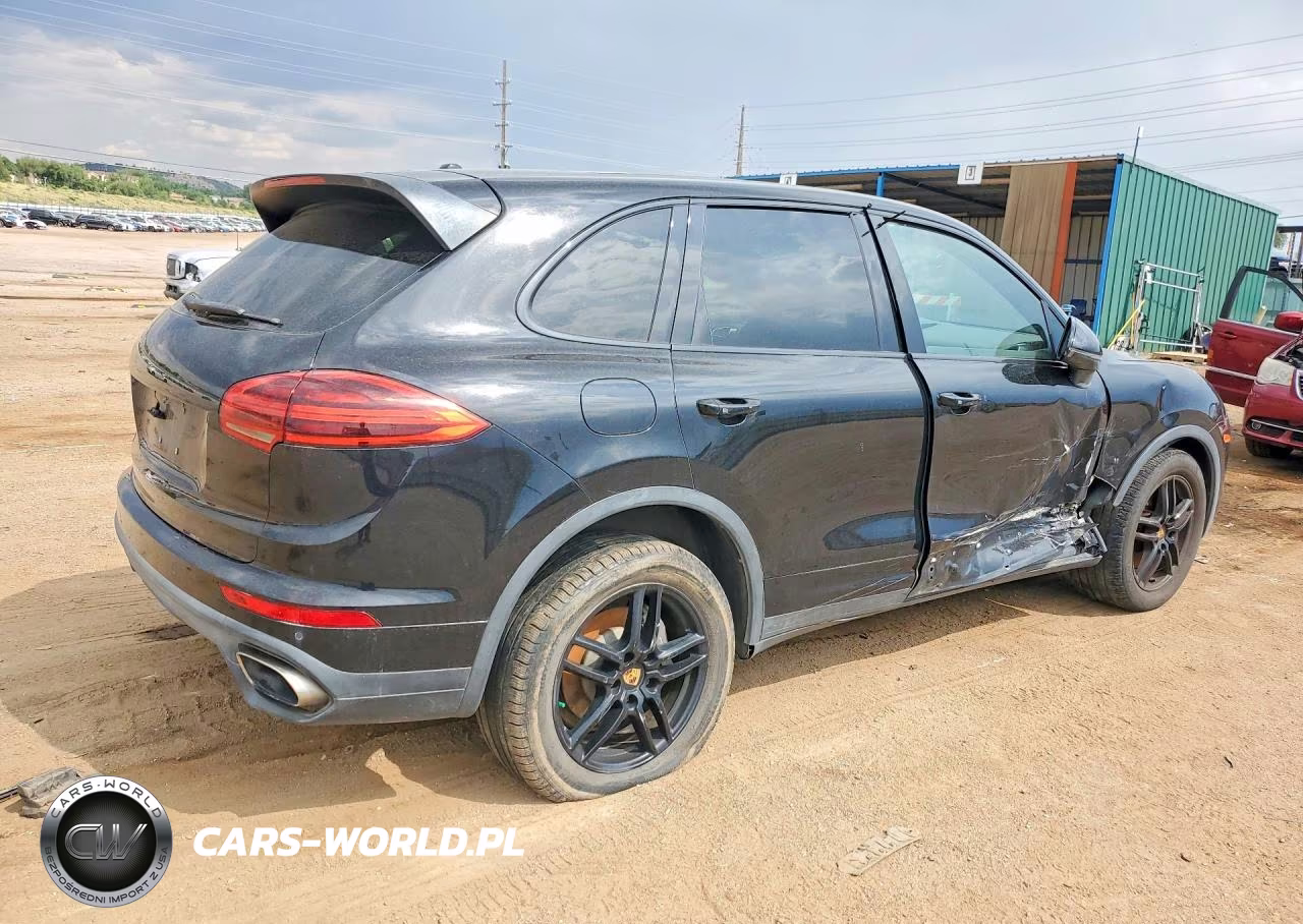 2016 Porsche Cayenne VIN:WP1AA2A25GKA15586 - 3